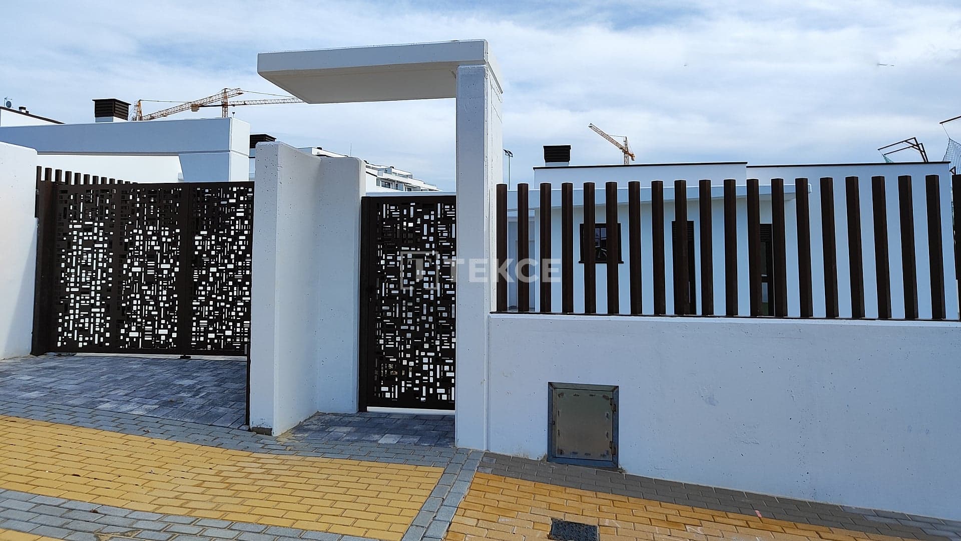 Carbon-neutral Houses image 5