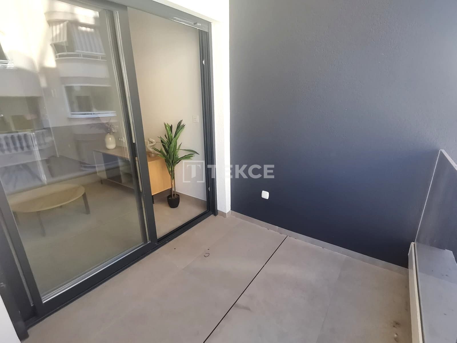 Carbon-neutral Apartments image 5