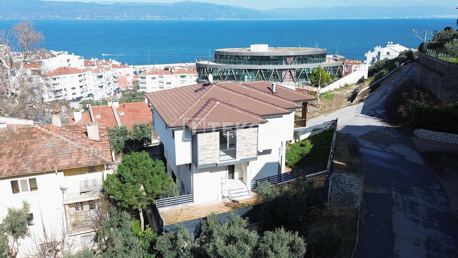 Green Houses image 5