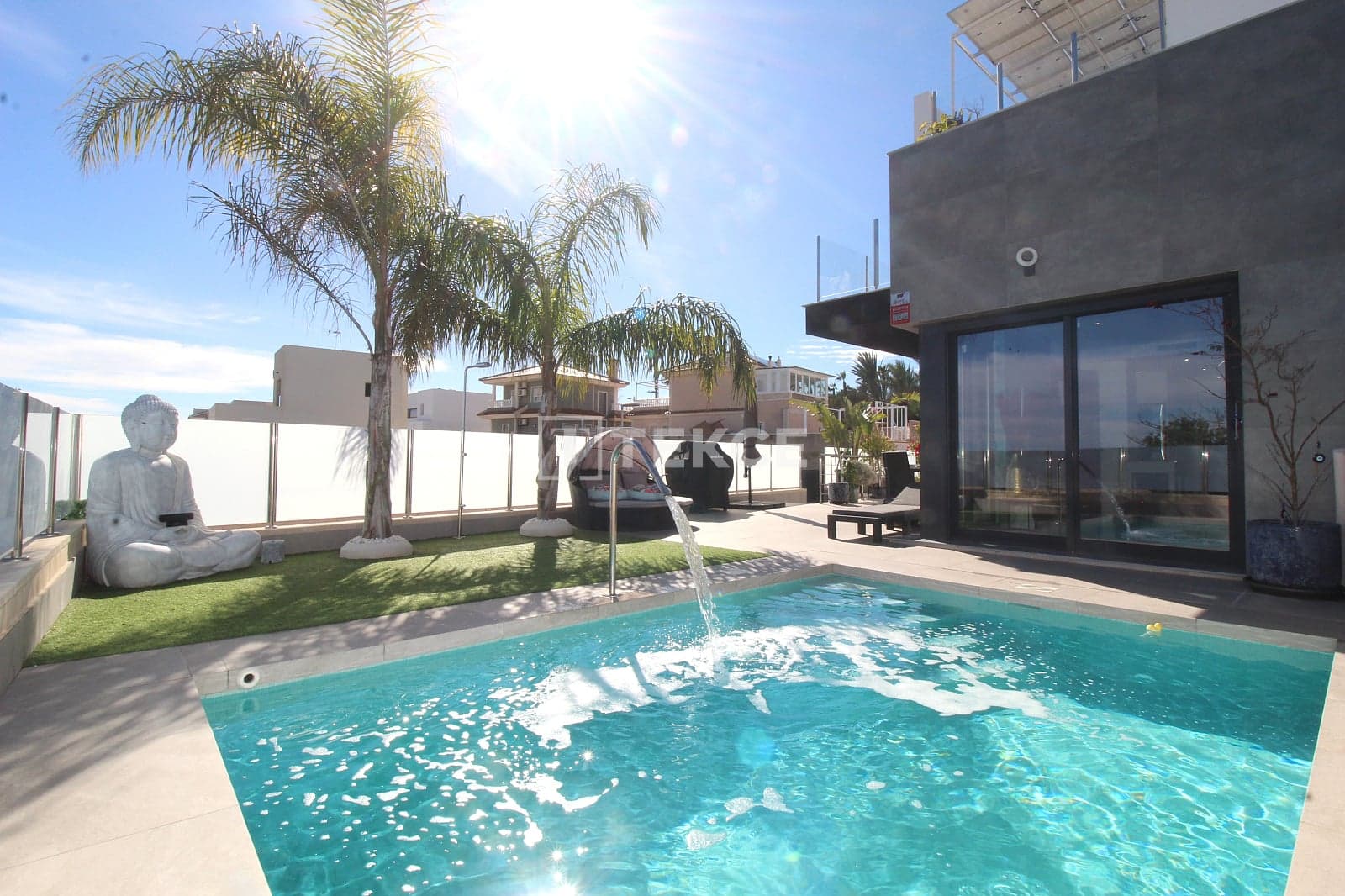 Carbon-neutral Houses image 1